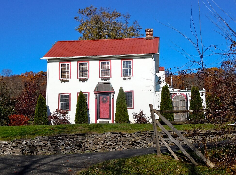 Professional Lawn Maintenance in Salford, PA